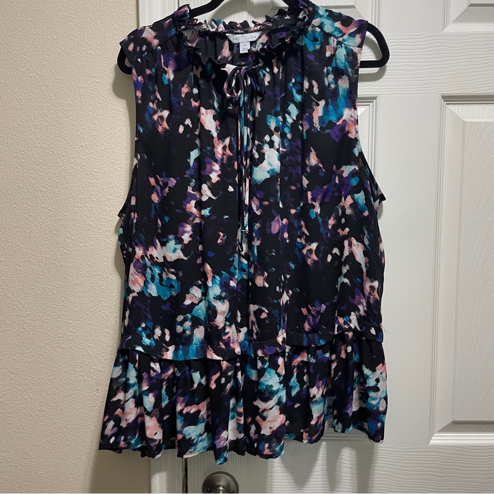Multicolored top